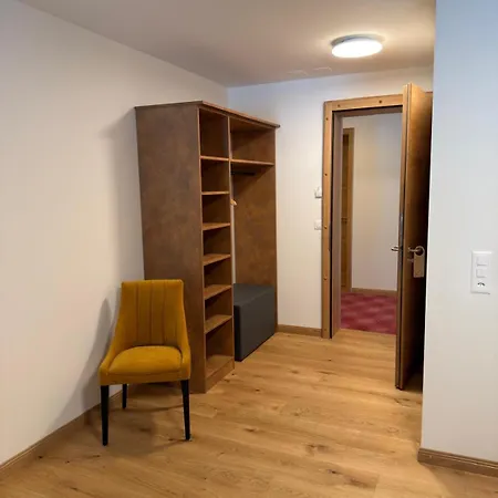 فندق Gemmi & كاندرستغ